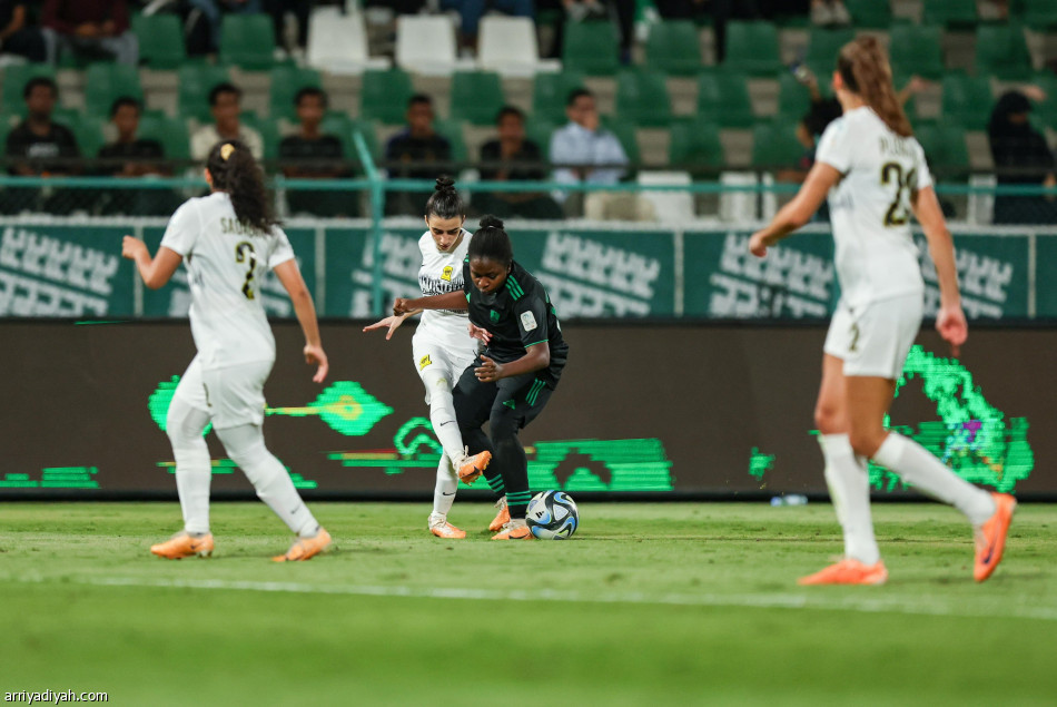 ممتاز السيدات.. الاتحاد يمطر شباك الأهلي بسداسية