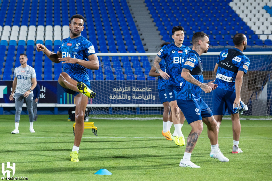 الهلال.. «نزلة معوية» تغيّب سالم