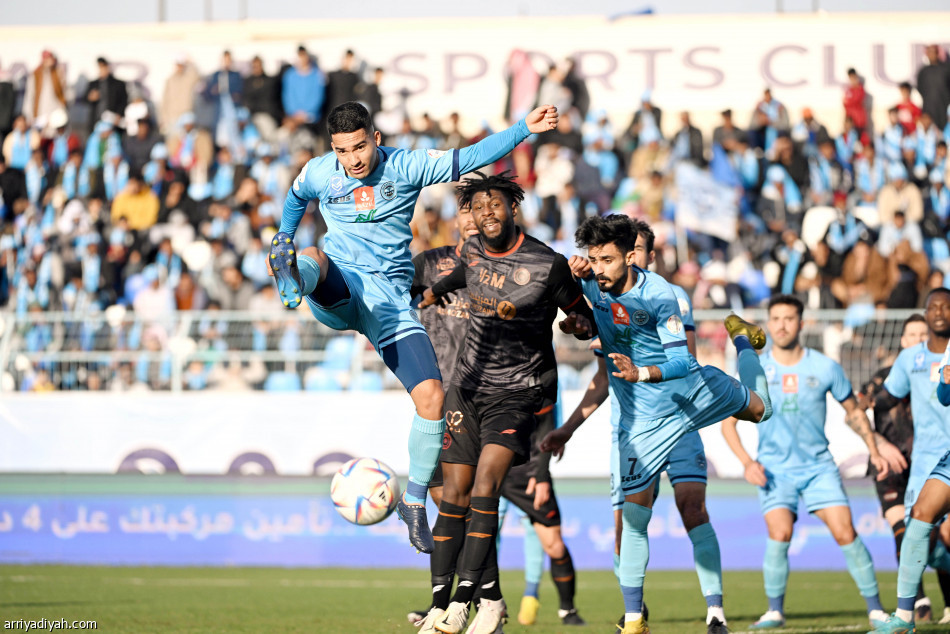 الشباب..
الفوز الـ 11