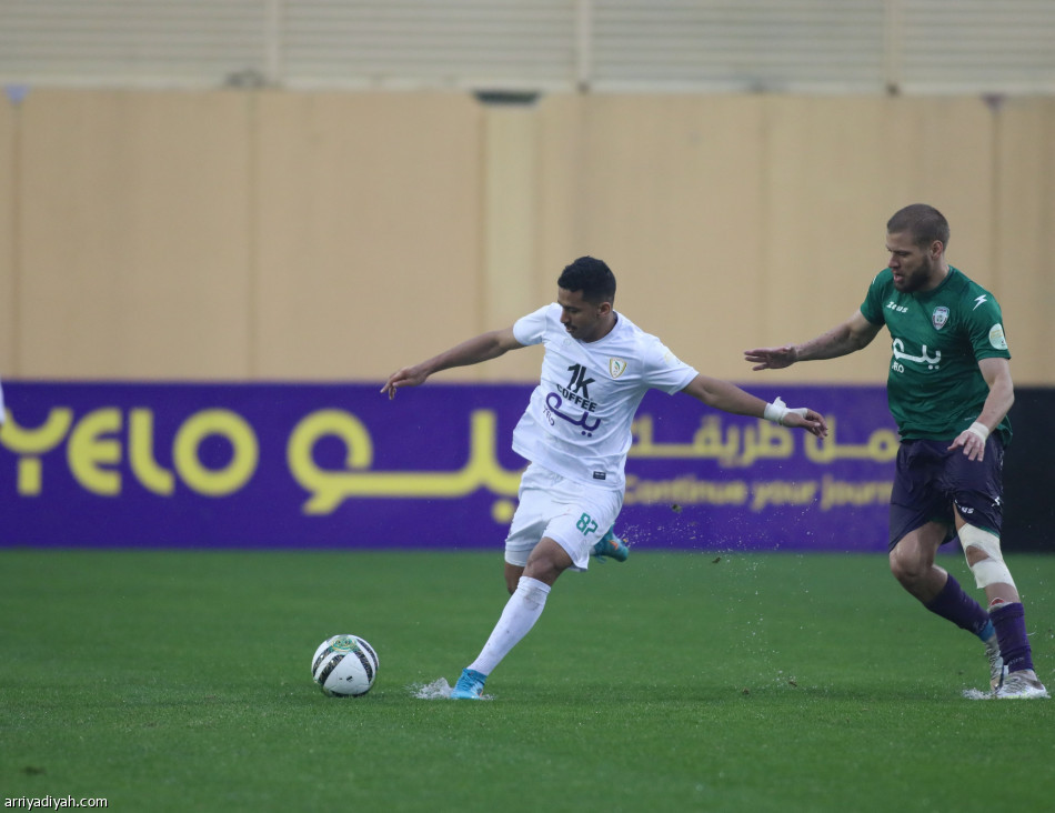 نجران يواصل الهروب بنقاط الخلود