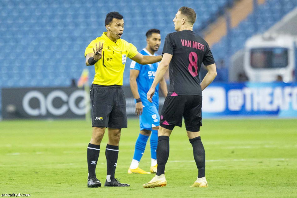 بالسداسية.. 
مومباي ثاني أكبر الضحايا