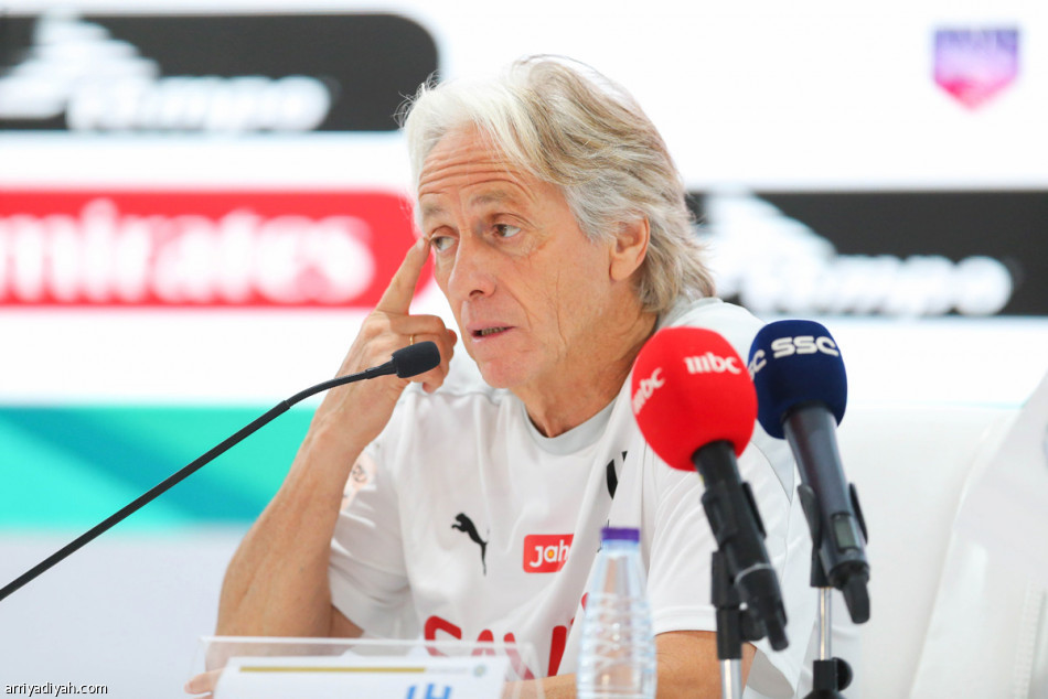 المفاجأة
تخفي تشكيلة الهلال