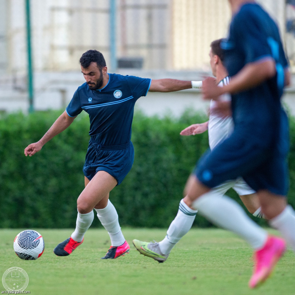 الأخدود يكسب خورفكان بثنائية