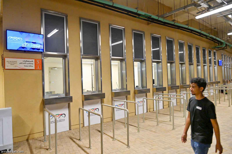 خارج الأرض.. 
أبها خسارة عاشرة