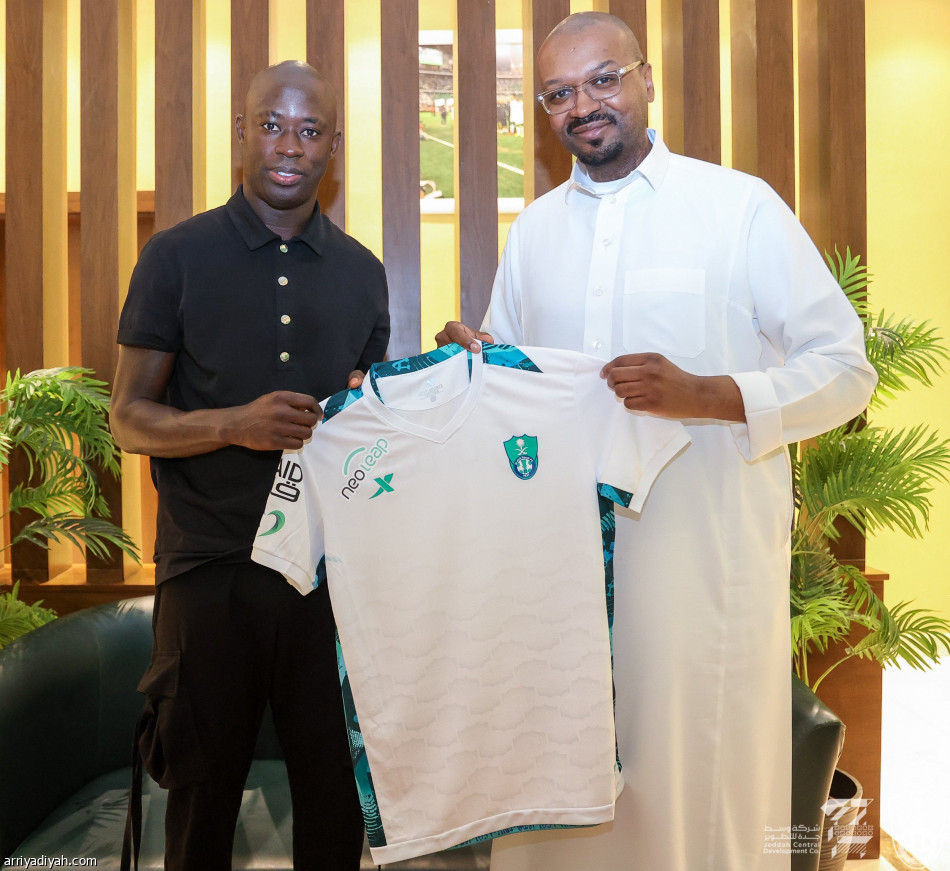 من هو مودو بارو لاعب الأهلي الجديد؟