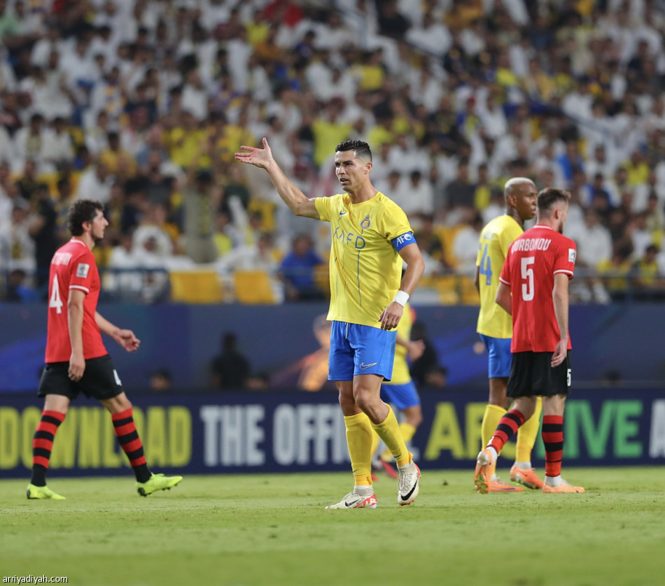 النصر يؤمن الصدارة الآسيوية بثلاثية الطاجيكي