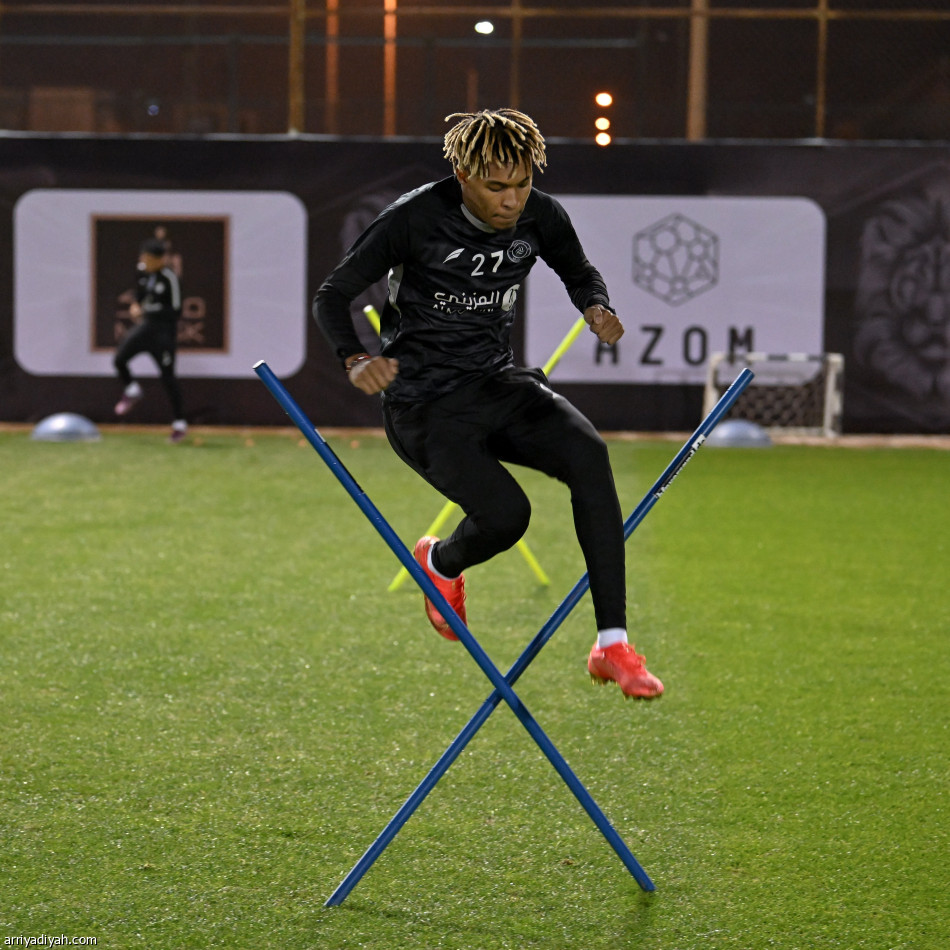 قبل الاتحاد.. «الفيديو» و100 دقيقة تجهز الشباب