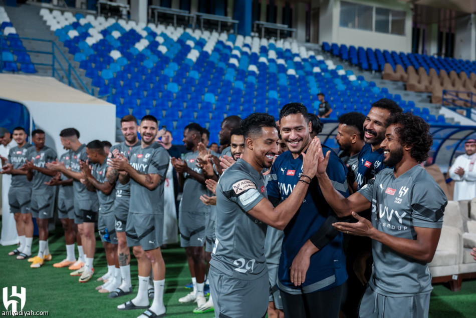 الهلال.. إنفلونزا حادة تغيب نيفير والمالكي