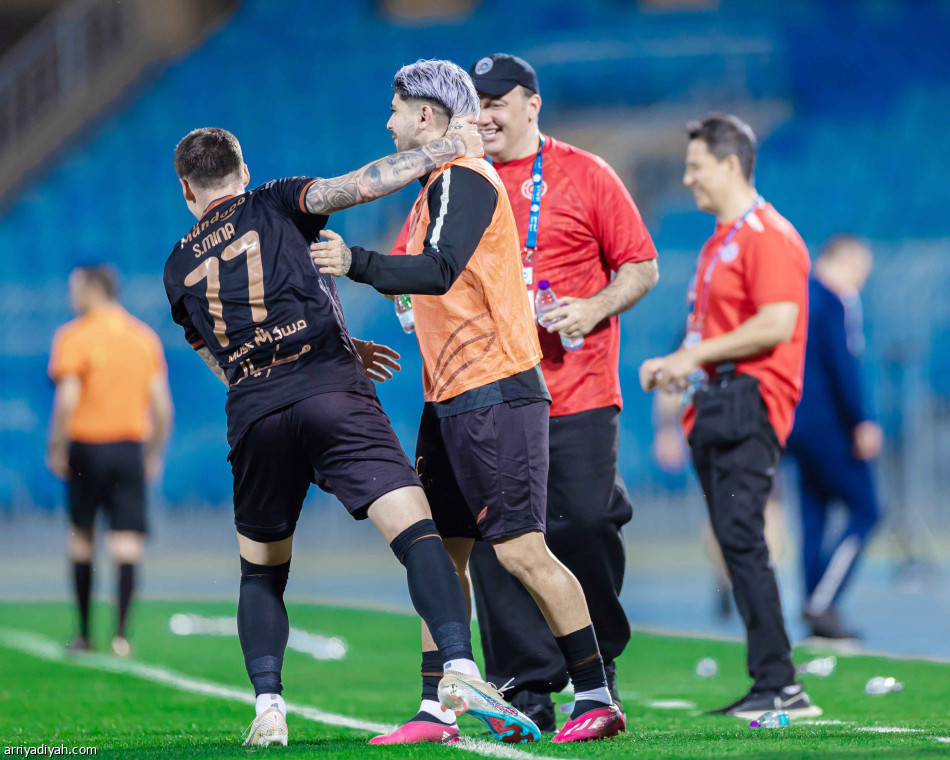 الشباب..
الفيحاء الضحية الثالثة