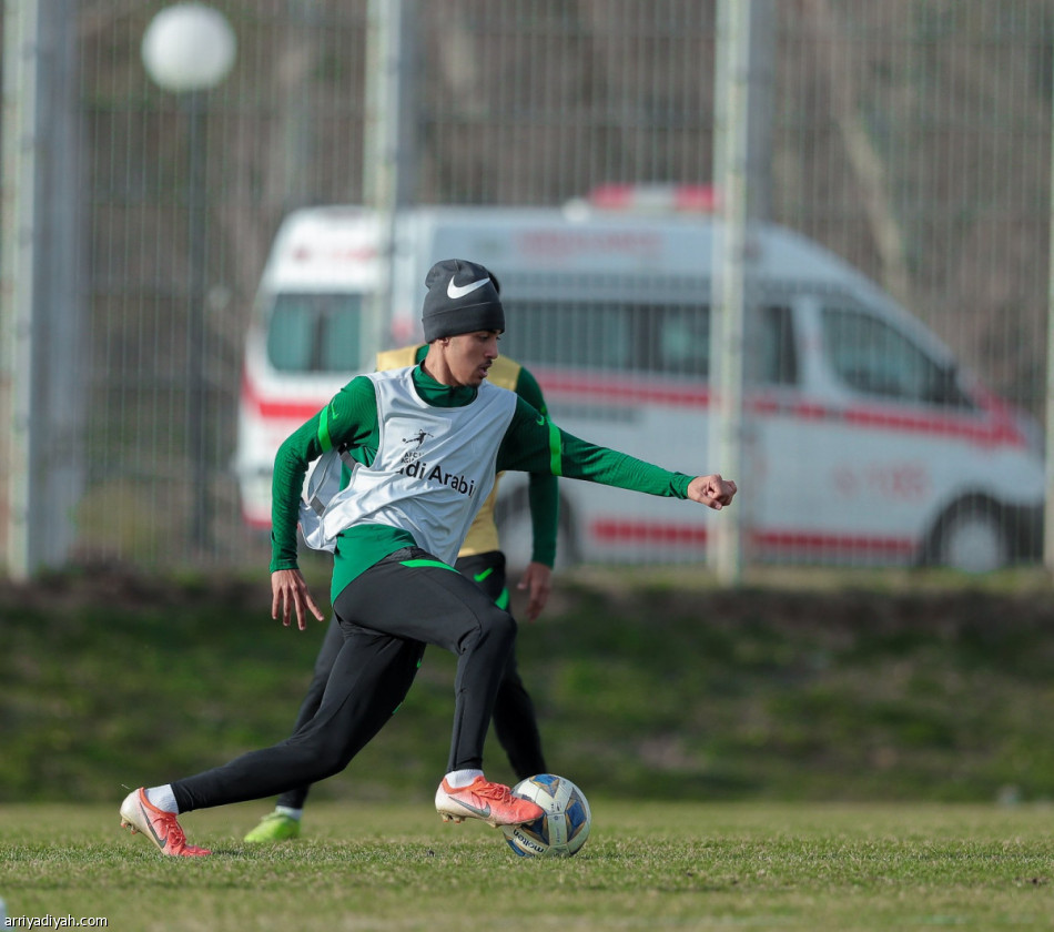 اليوم.. الأخضر الشاب يبدأ مشوار آسيا