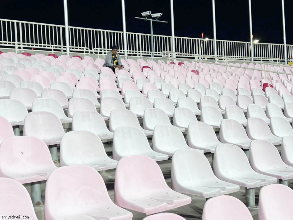 أمام الرائد..
«الشرائع» أزمة النمور