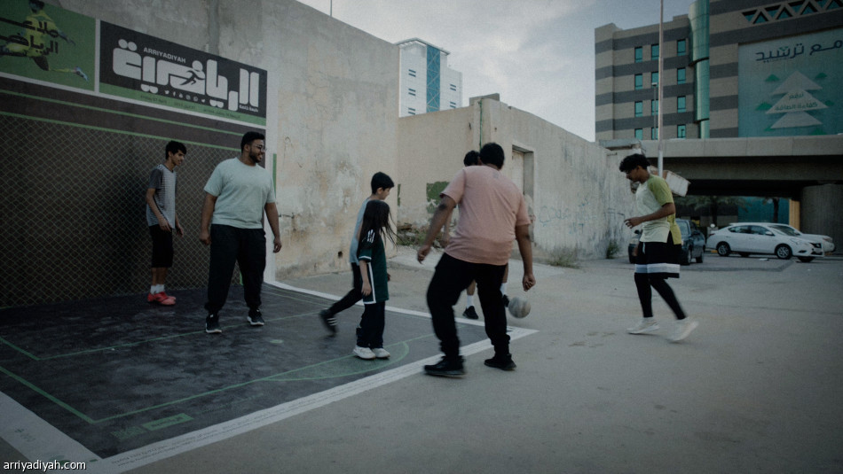 «الرياضية» تطلق مبادرة «الملاعب المطبوعة»