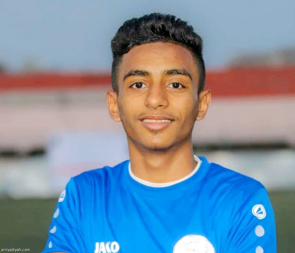 الحربي 
يمنح البدلاء الفرصة