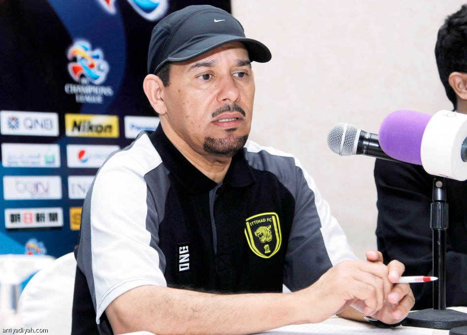 المبالغة 
هزت صدارة النمور