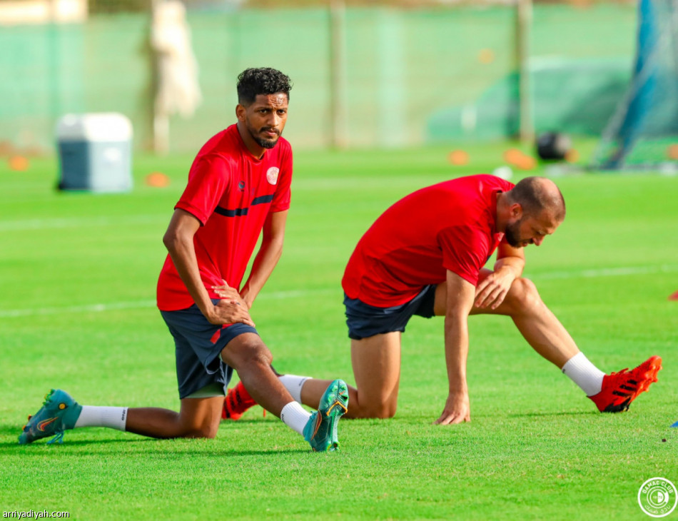 ضمك يعود من الراحة