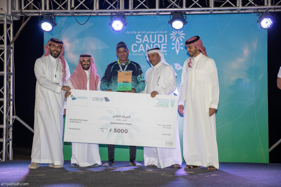 الشاخوري يخطف جائزة صيد الأسماك بقوارب الكاياك