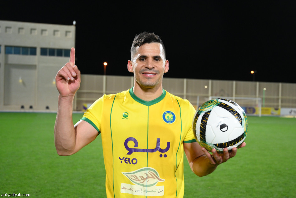 العروبة يقسو على القيصومة في «يلو»