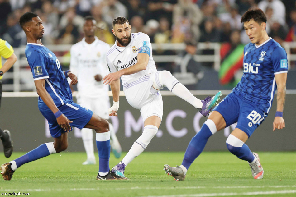 بالهلال..
الريال ذهب مئوي