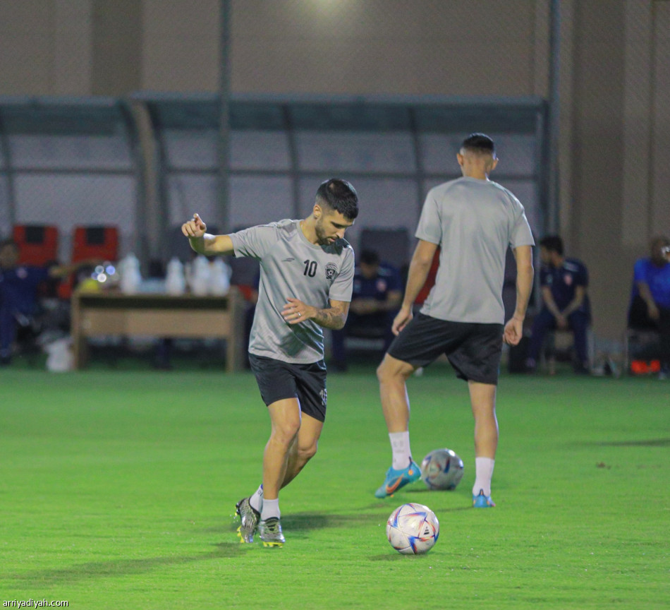 قبل الباطن.. الفيحاء ينظم الدفاع والهجوم