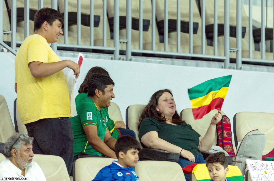 بعد 28 عاما.. 
«الأخضر» يفتتح بهزيمتين