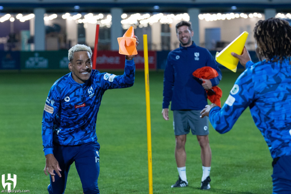 الهلال.. دياز  يرسم خطة النصر