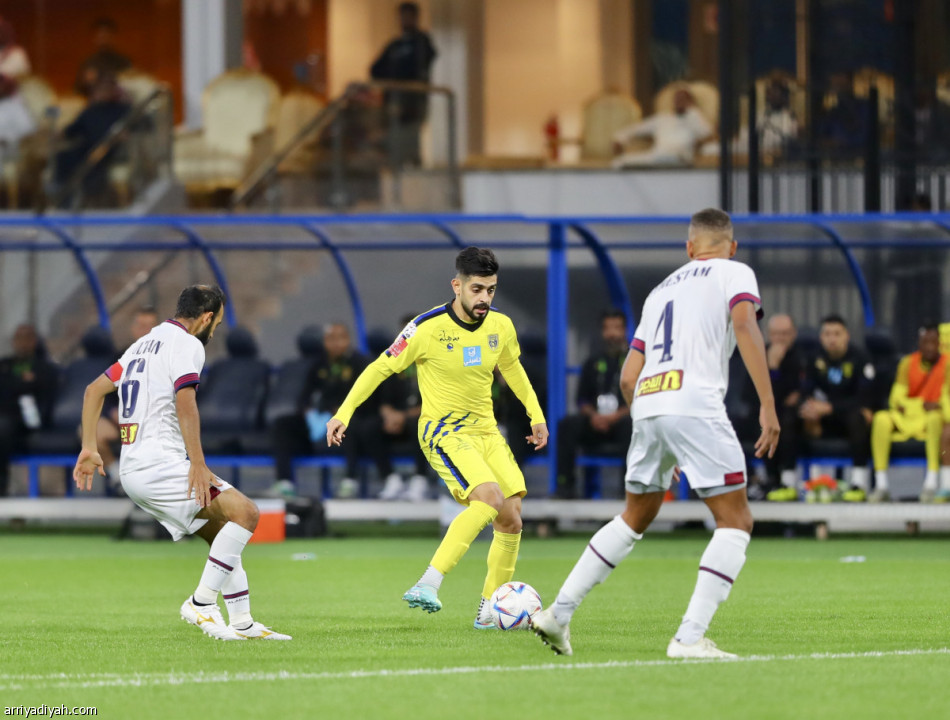 التعاون يستعرض برباعية العدالة