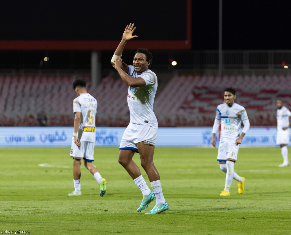 دوراتي يرفض خسارة الوحدة أمام التعاون