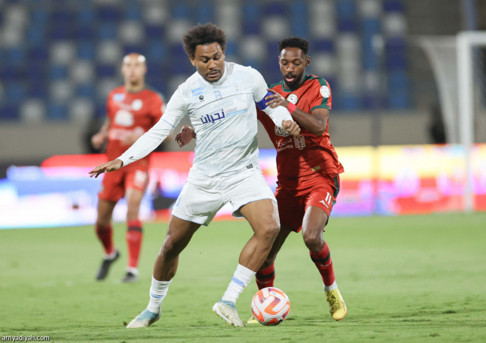 الأخدود ينهض.. ويزيد معاناة الاتفاق