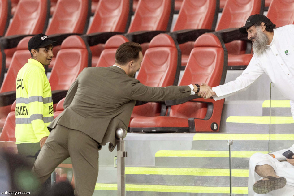 بعد 44 عاما..
أبها يرد العشرة