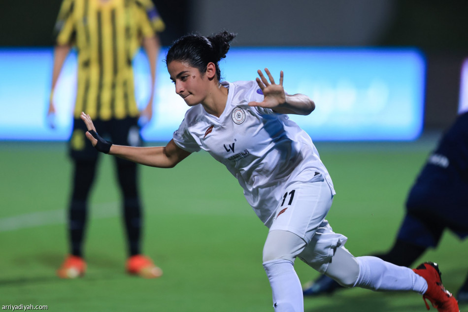 ممتاز السيدات.. الاتحاد يرفض الخسارة أمام الشباب