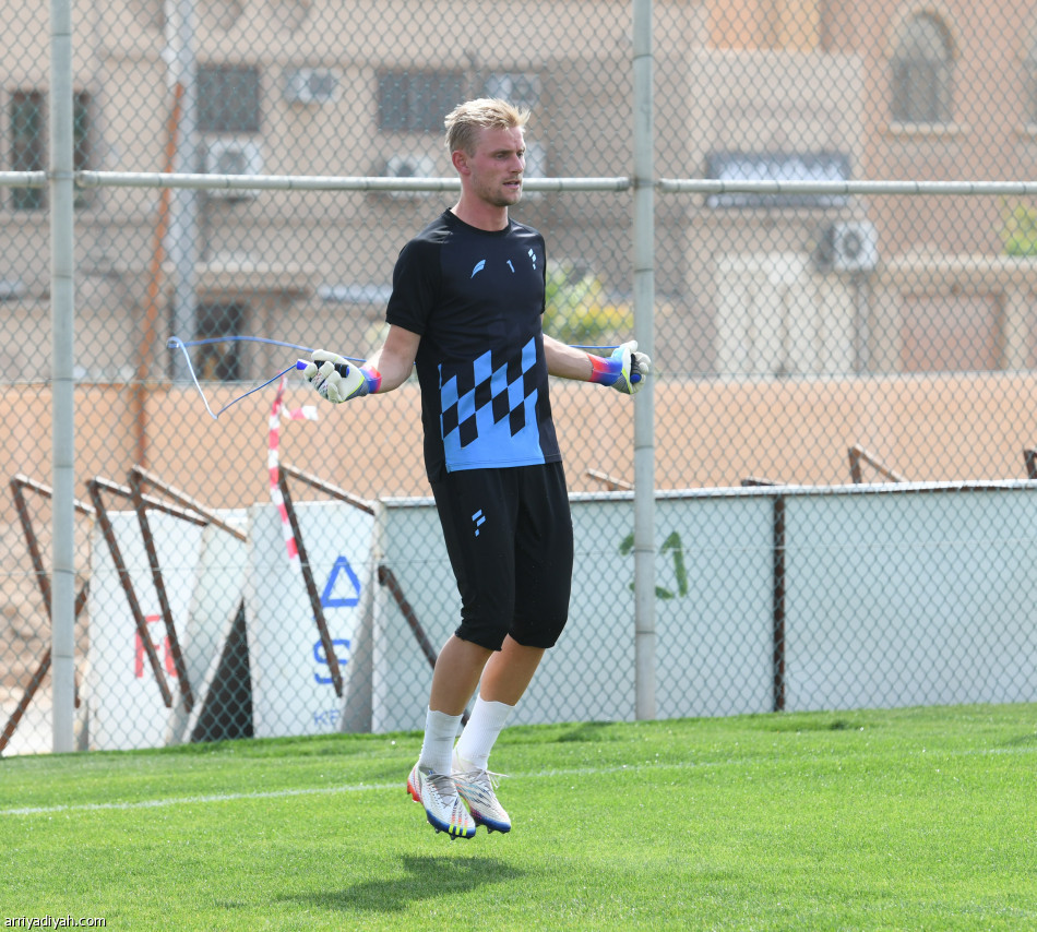 الفتح يرسم الخطة.. ويغادر إلى أبها