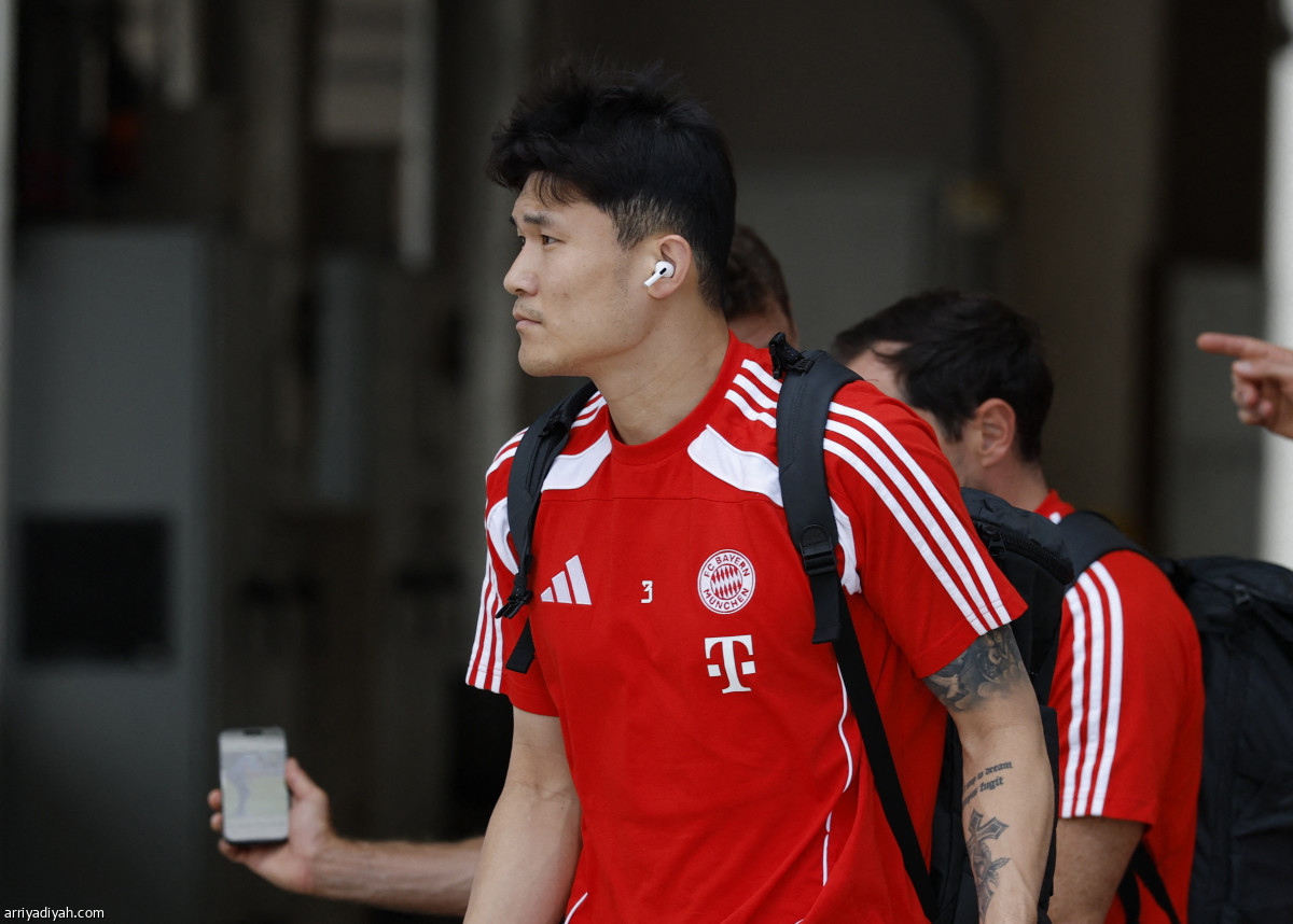 البافاري يصل