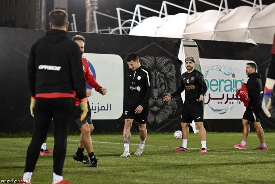 باهبري ينعش تدريبات الشباب