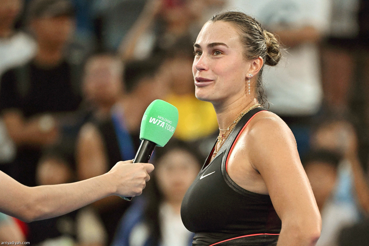 أرينا توثق الفرحة