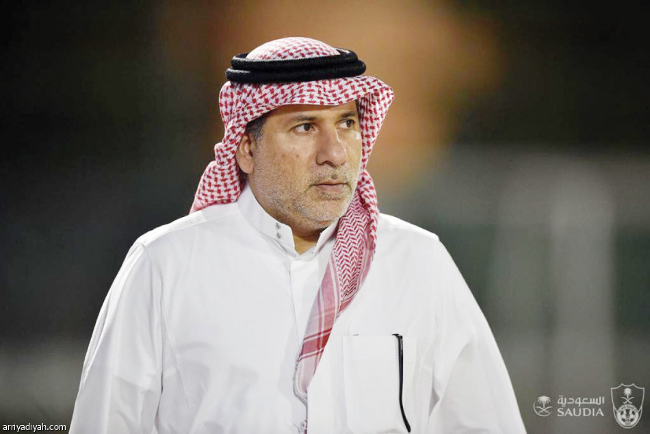 «قروبات» الأندية..
تفاعل أهلاوي.. وصمت اتحادي