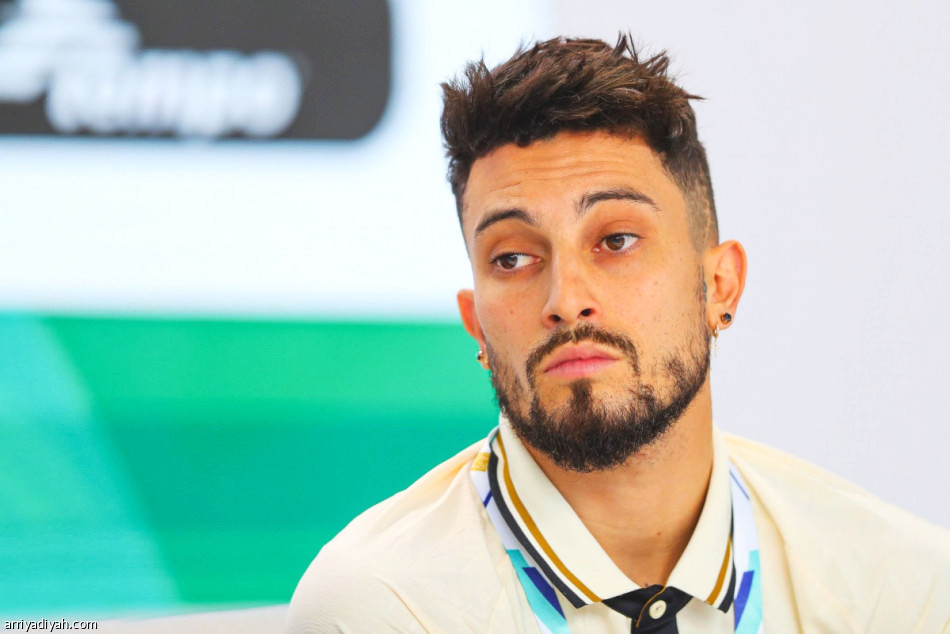 لويس
يبعد فوفانا