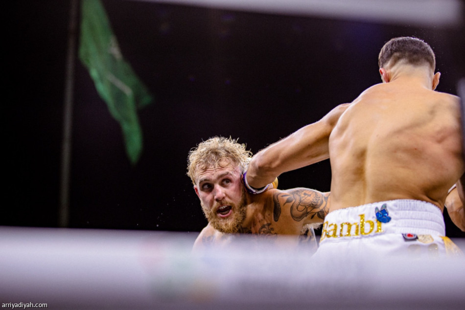 فيوري يفوز بلقب «نزال الحقيقة»