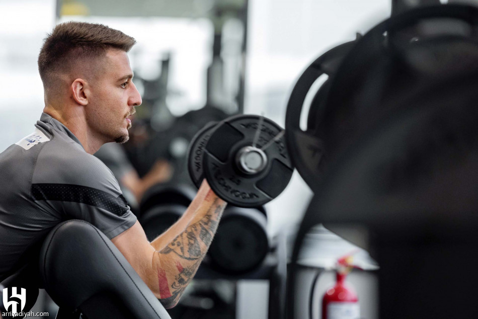 مشاركة مالكوم..
مشروطة