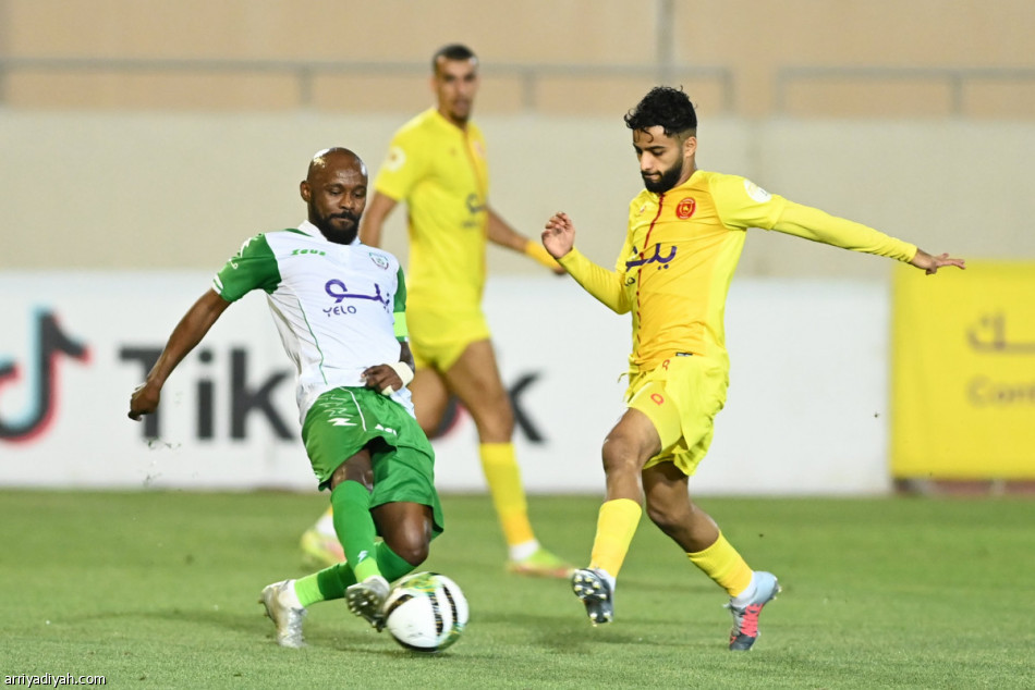 القادسية يواصل الهروب بنقاط الخلود