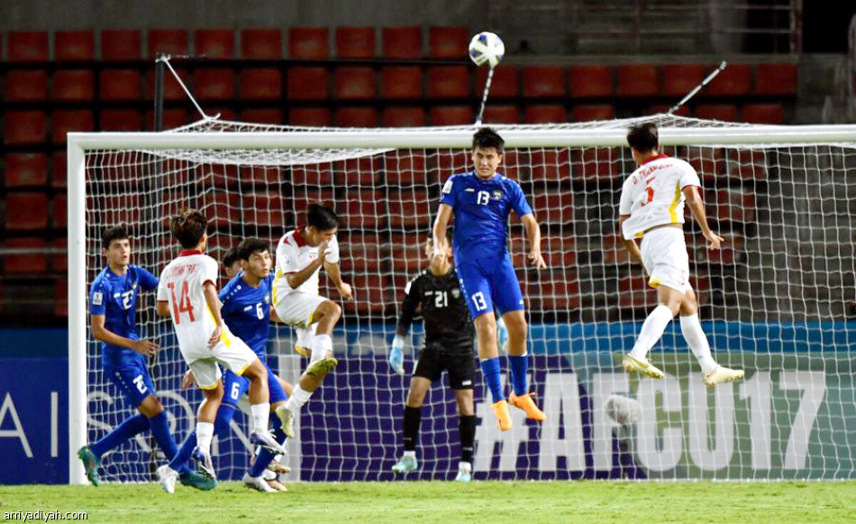 الأخضر 
يغير مقر السكن