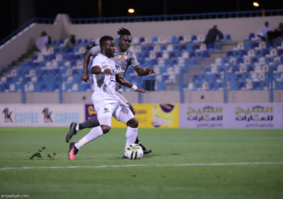 نجران يرد اعتباره أمام العربي