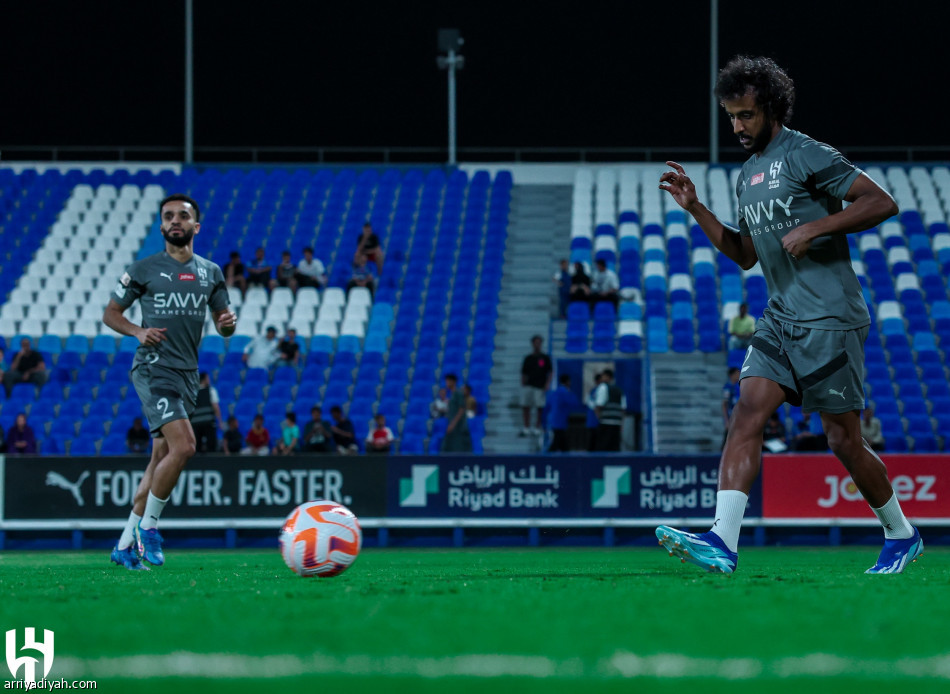 الهلال.. إنفلونزا حادة تغيب نيفير والمالكي