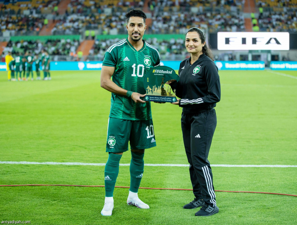 في ضيافة الأخضر..
5 لاتينيين ينتصرون