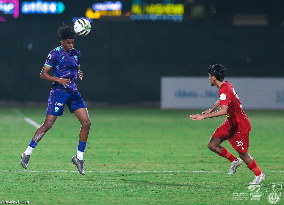 الأهلي يكسب تجربة نجران