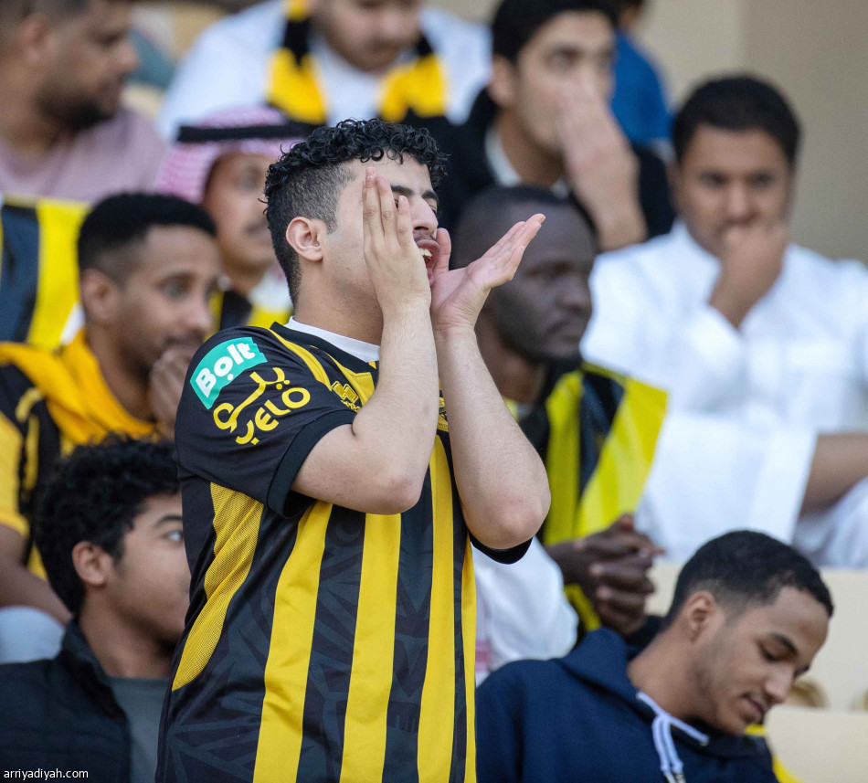 السادسة.. سانتو
إلى نصف النهائي