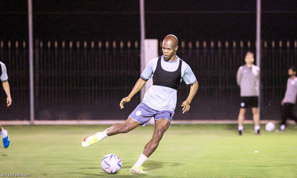 رادوي 
يسترد موسونا