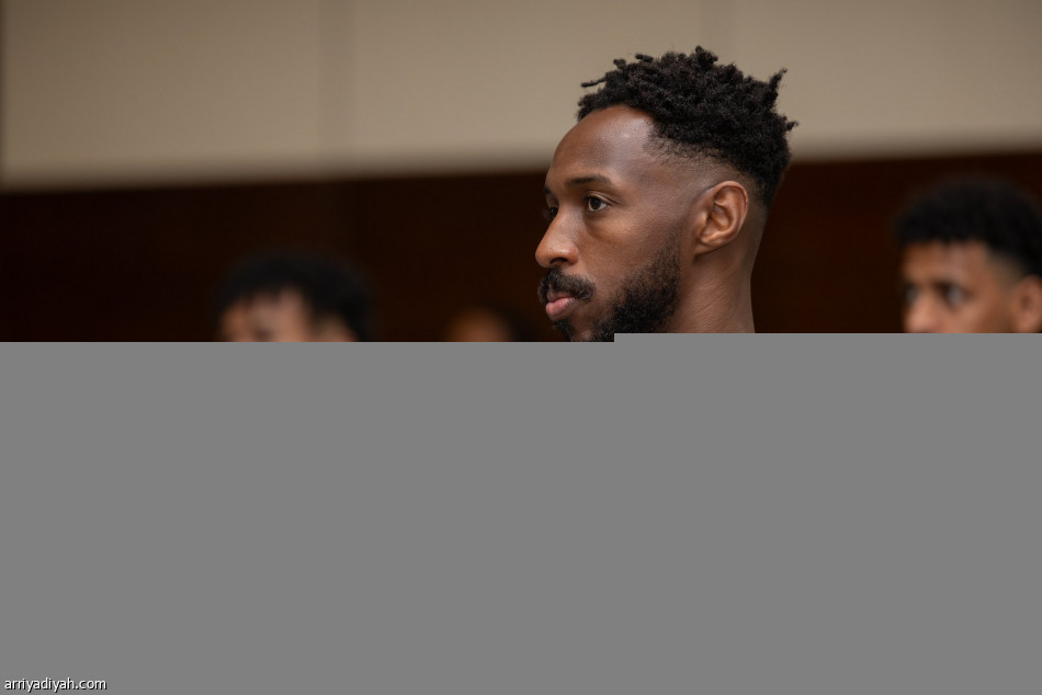 رابطة لاعبي كرة القدم السعوديين تجتمع بعناصر الأخضر