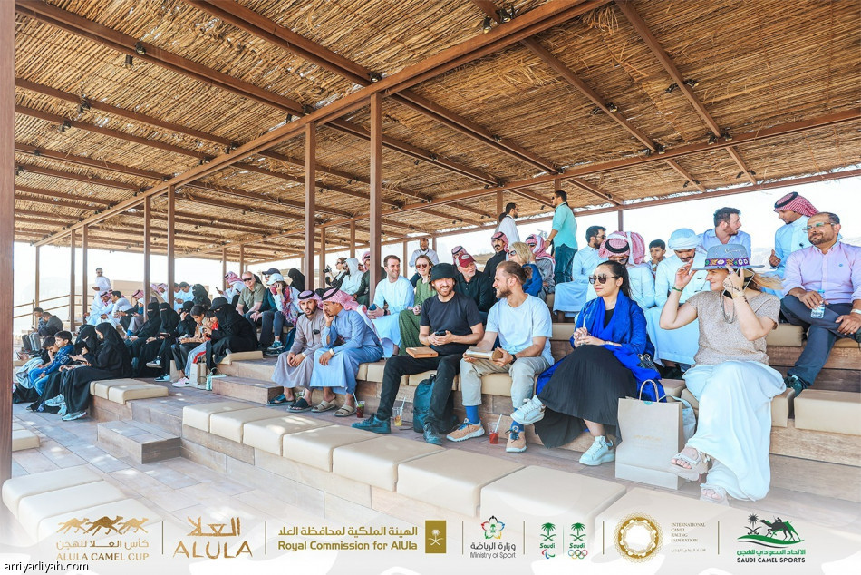 منافسة مثيرة في انطلاق كأس العلا للهجن