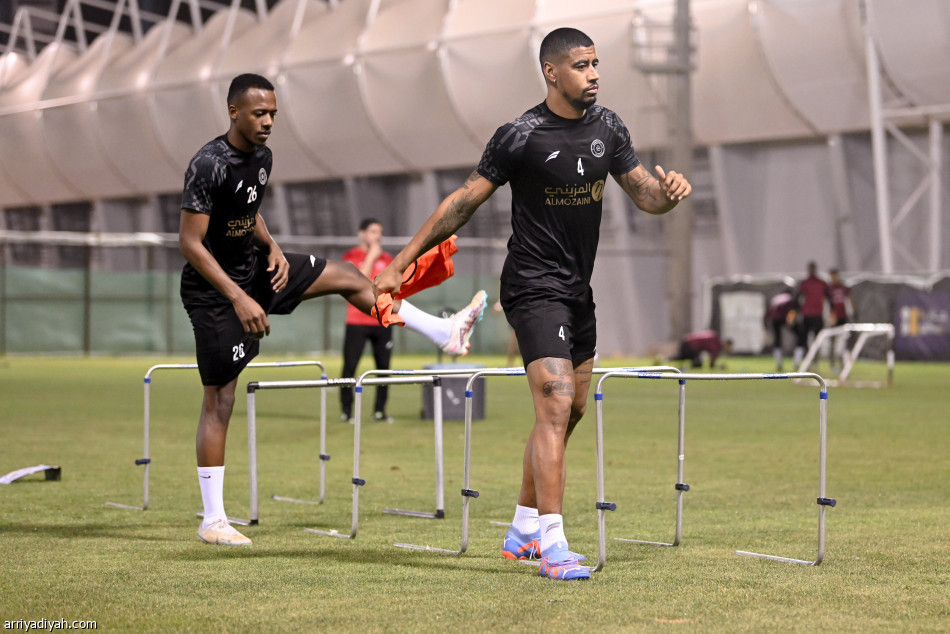 مورينو يعتمد خطة الشباب أمام ضمك