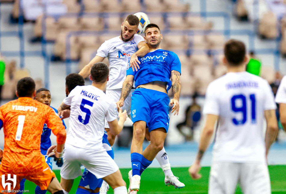 البليهي يبقي الهلال صامدا 10 أعوام